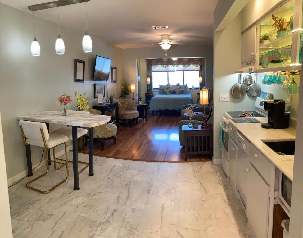 Romantic Condo For 2-Sunset Harbor Palms 1-205, Pool, Fishing Pier Navarre Ngoại thất bức ảnh